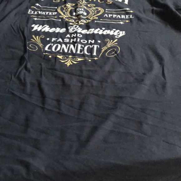 Nice LandMark Graphics T-shirt - Picture 4 of 5